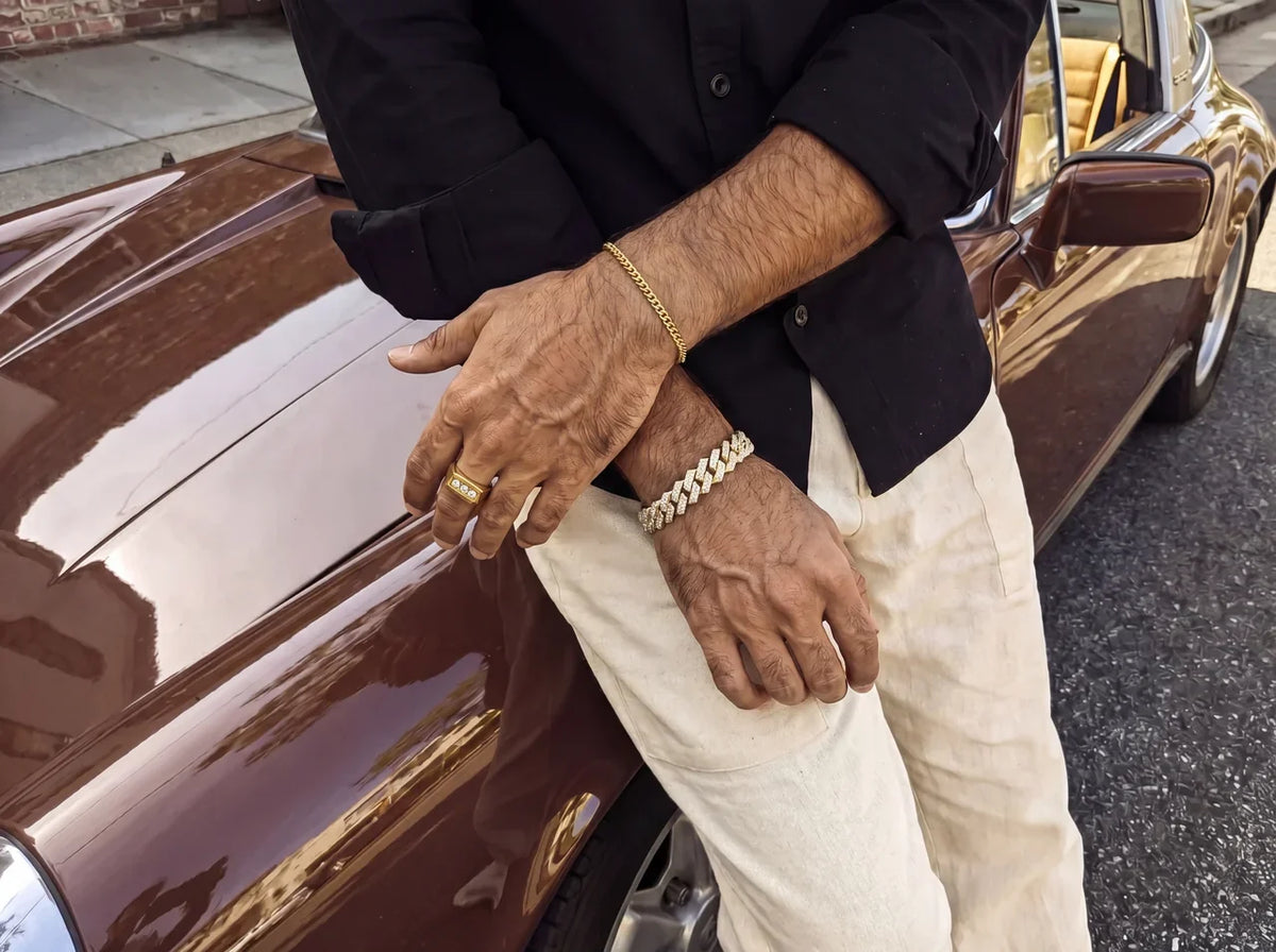italian style gold jewellery classic car