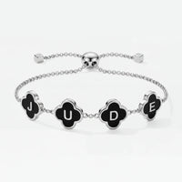 Kleeblatt-Initial-Armband